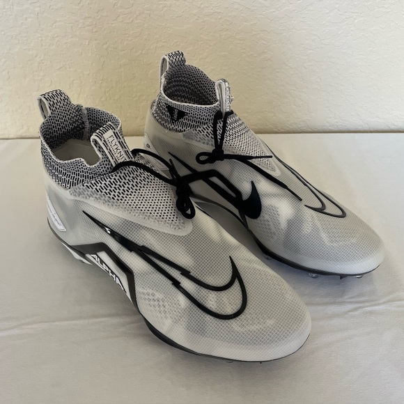 Nike Other - Nike Alpha Menace Elite 3 Flyknit Ghost Men 14.5 White and Black Football Cleats
